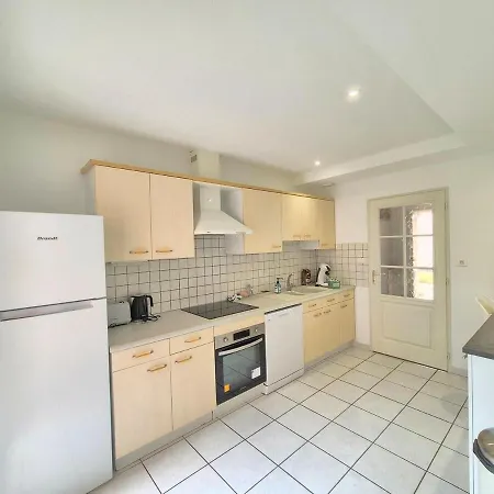 Le Clos Des Farges #clim#parking#terrasse Apartment