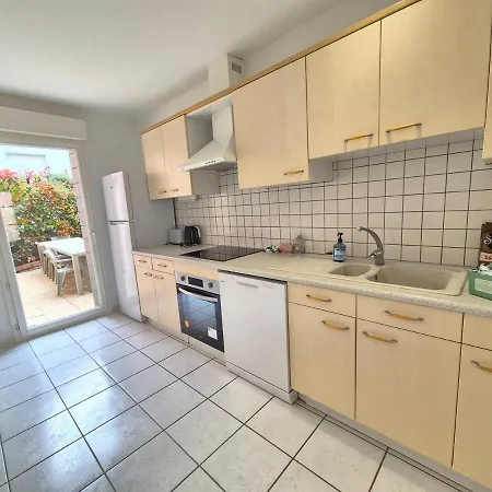 شقة Le Clos Des Farges #clim#parking#terrasse Meuble Classe 3etoiles *